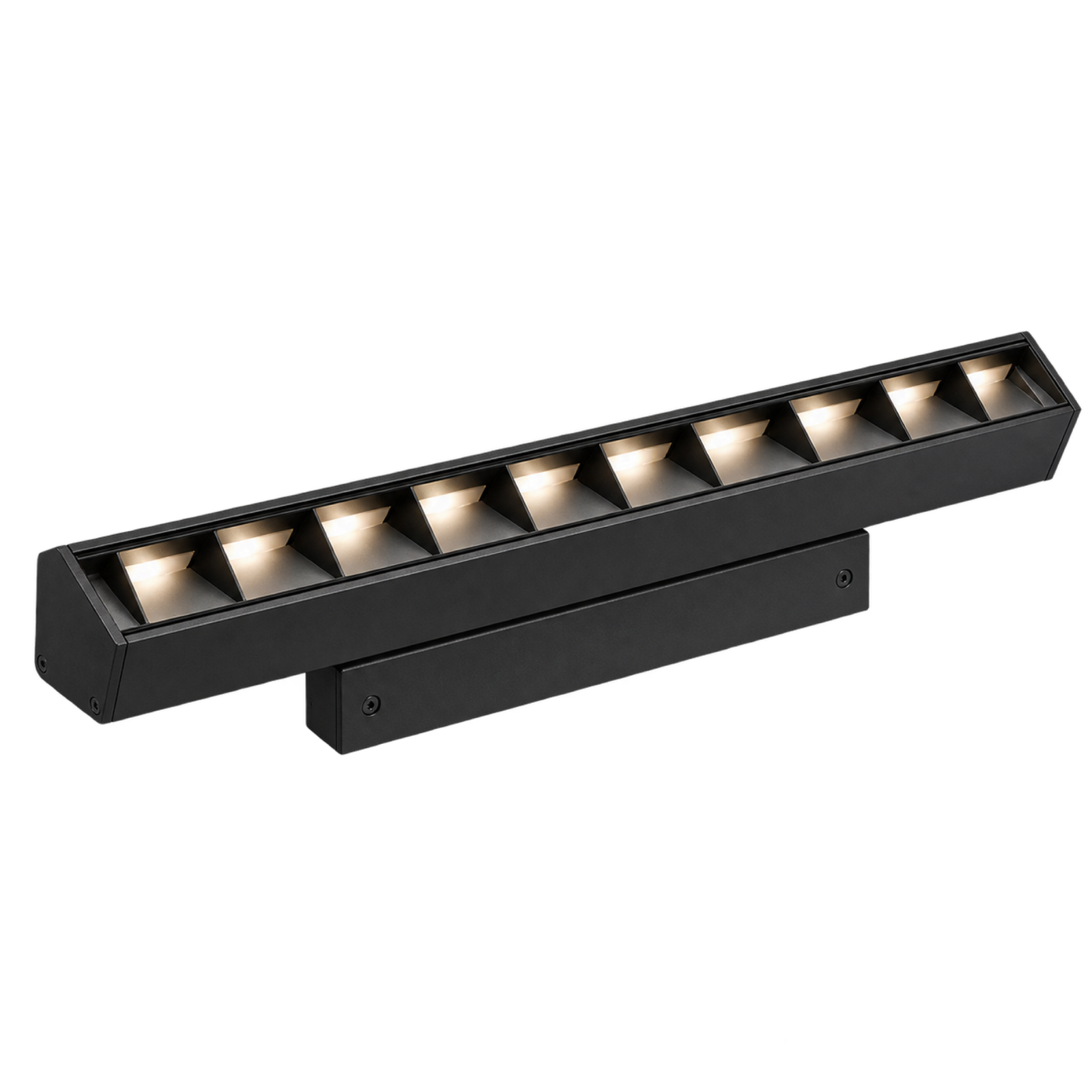 Black wallwash luminaire